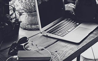 意甲媒体预测：米兰对阵维罗纳的比赛，莱奥大概率替补，恩昆库搭档普利希奇首发